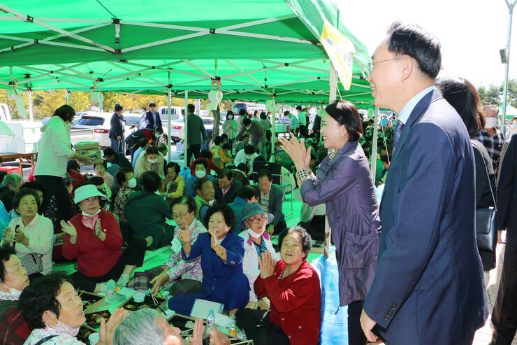 제26회 노인의 날 기념 어르신 한마당 행사