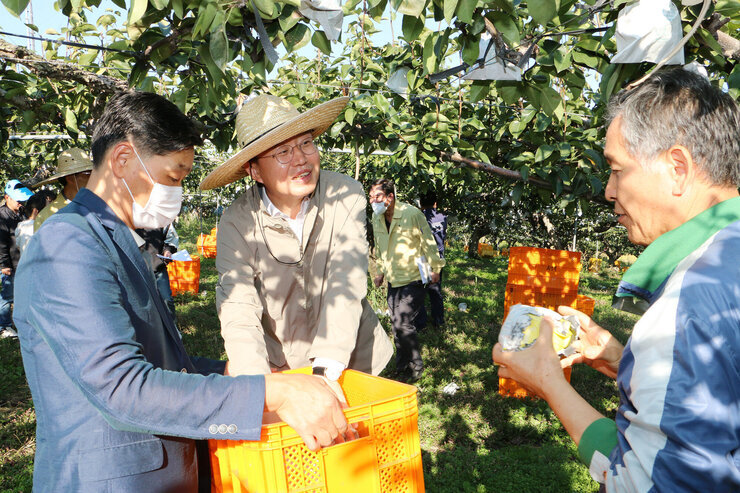 수확철맞이 배농가 현장 방문