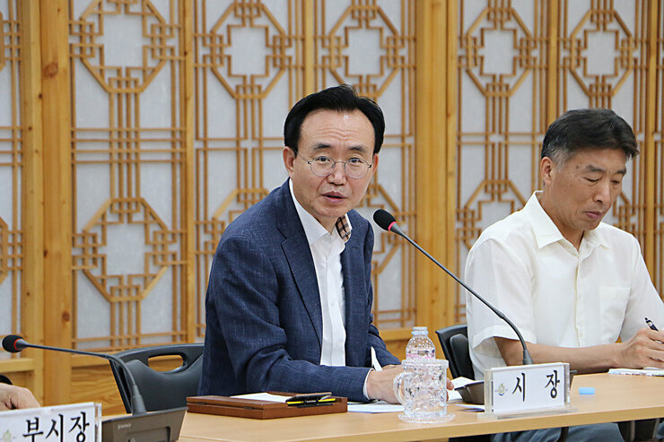 시장에게 바란다 추진상황 보고회 나주시장의 당부말씀 모습 근접촬영