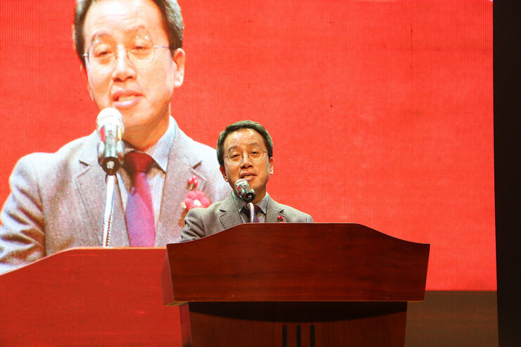 나주시 어린이집 보육교직원 한마음대회 나주부시장의 축사모습 근접촬영