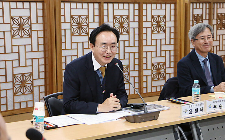 제2회 나주시 RE100 에너지정책 자문위원회 나주시장의 인사말 모습 근접촬영