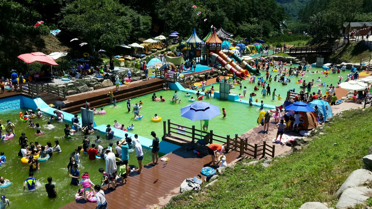 금성산 물놀이장.JPG