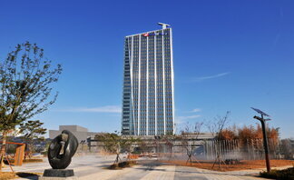 혁신도시의 한국전력공사 고층 건물의 전경 사진