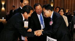 재경나주시향우회 정기총회 나주시장의 축사모습 근접촬영