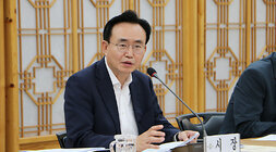 6월 중 읍, 면, 동장 회의 나주시장의 인사말 모습 근접 촬영