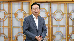 이통장연햡회 나주시지회 월례회의 나주시장의 인사말 모습 근접촬영